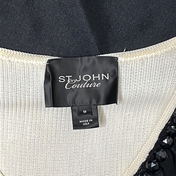 St. John Couture size Medium beaded, ruffled, ribbed sleeveless - Picture 16 of 16